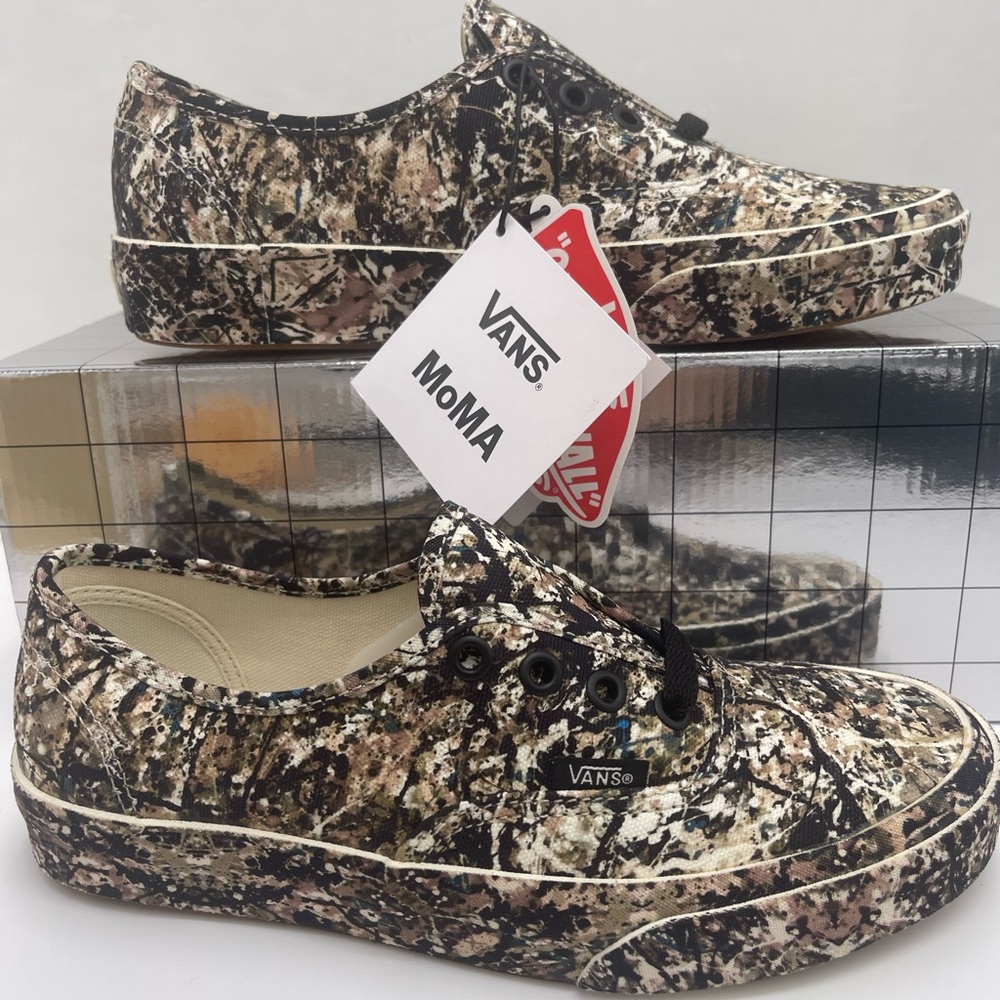 Vans WMNS Authentic Jackson Pollock Sneaker
VN0A2Z5|18K MoMA Artistic Camouflage